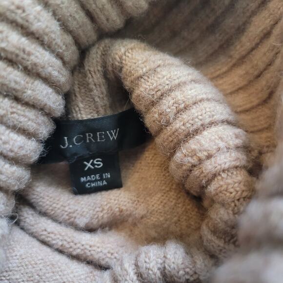 J. Crew Size XS Turtleneck sweater in supersoft yarn Tan Cozy Warm Wool Blend - Picture 7 of 8